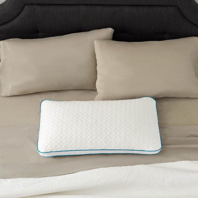 FlexFill™ Pillow + HyperChill™